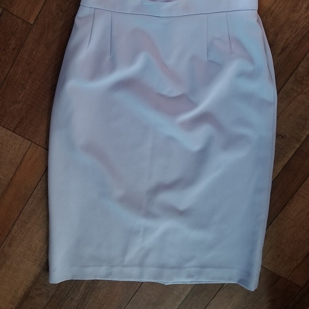 Koret size 14 Has Been Altered